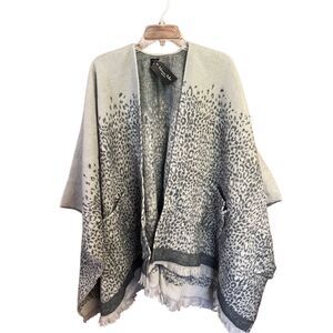 Marcos Adler Oversized Open kimono poncho Grays One Size NWT